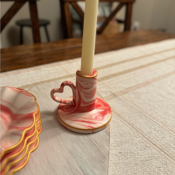Threshold Ceramic Marbled Heart Taper Holder Valentine's 2024 - Picture 5 of 8
